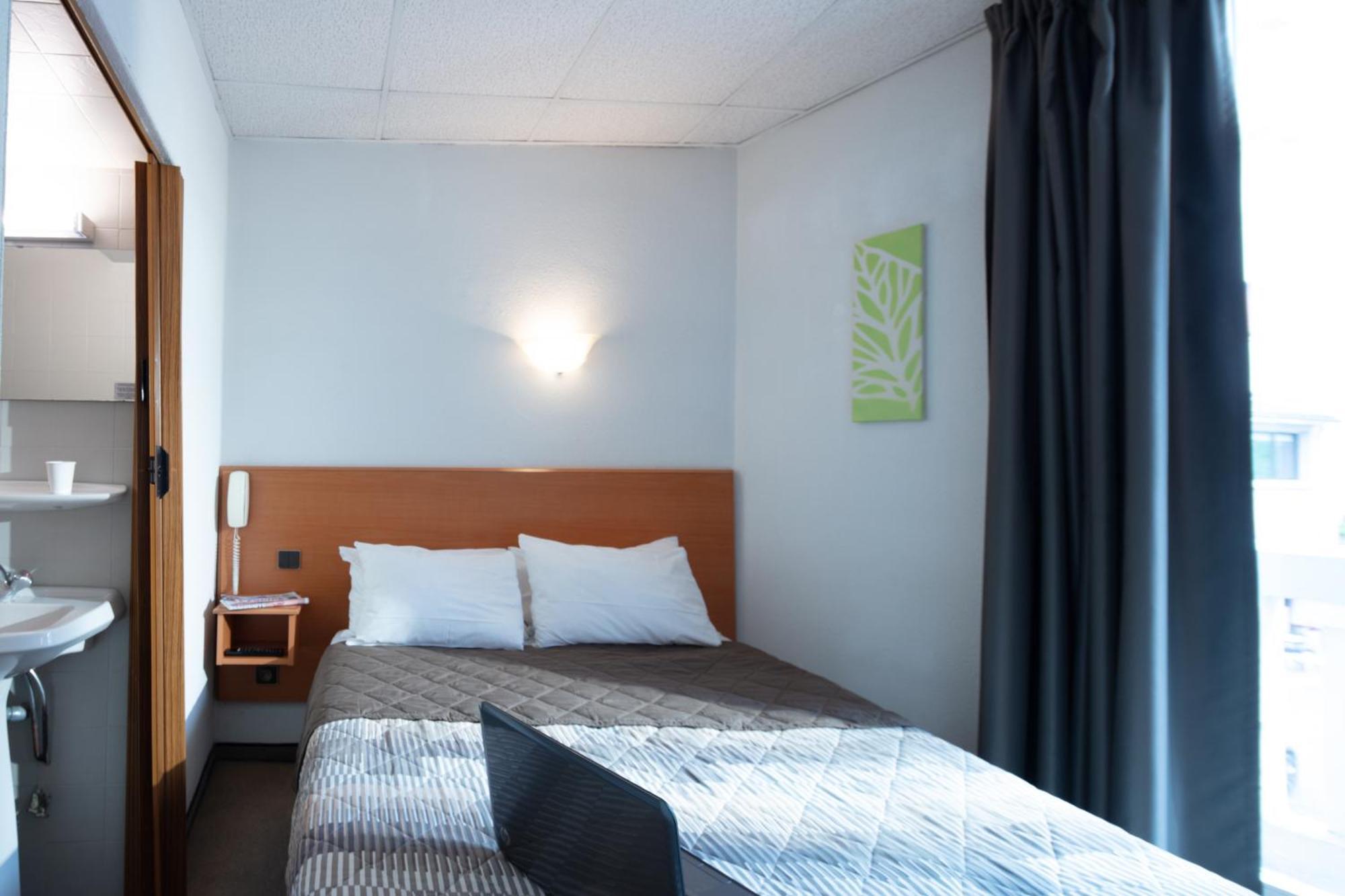 Hotel Compostelle Lourdes Exterior photo