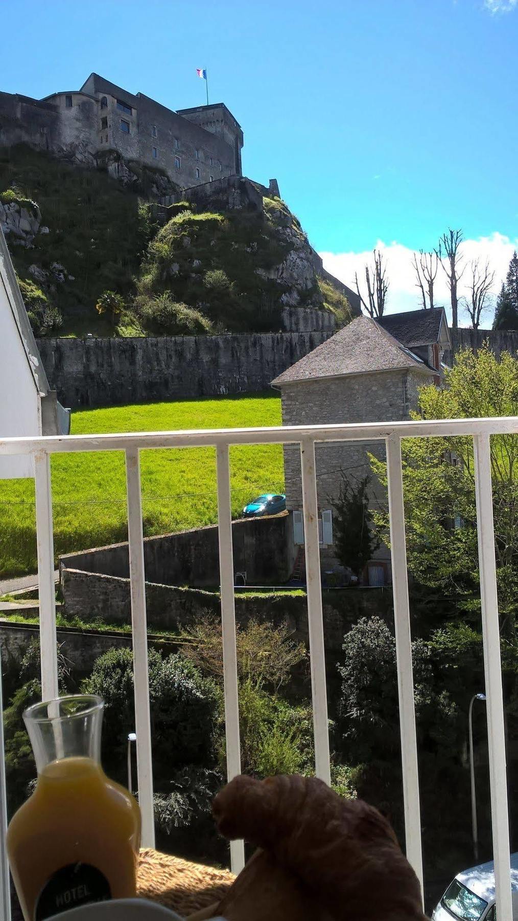 Hotel Compostelle Lourdes Exterior photo